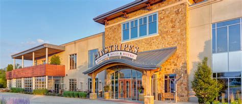 Pinstripes oak brook il - Enjoy the best time of the week with Happy Hour at Pinstripes in Oak Brook. Available every Monday through Friday from 3pm to 6:00pm! Your local Oak Brook Pinstripes is …